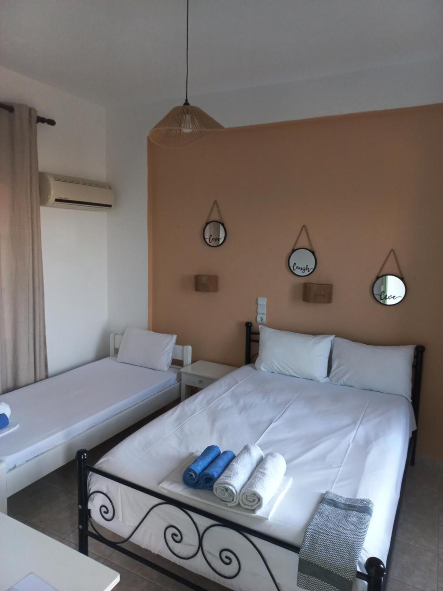 Stafylos Rooms Екстериор снимка